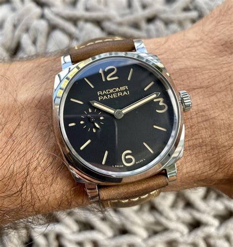 panerai pam 512 on wrist|Panerai radiomir 1940 42mm.